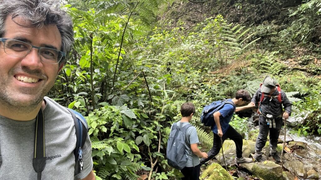 Hiking in the inner Himalayas